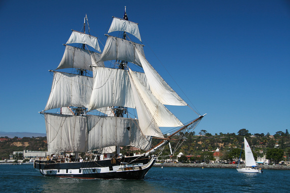 Pilgrim (USA) 130' brigantine